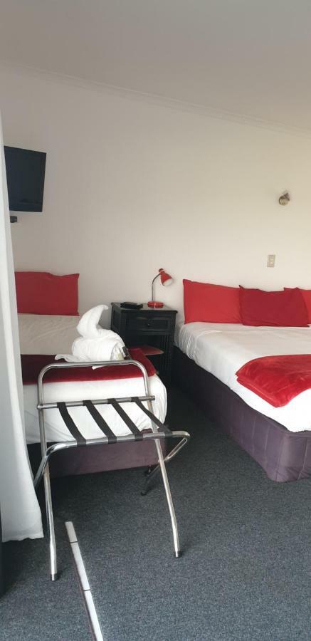 Mokau Motels Exterior photo